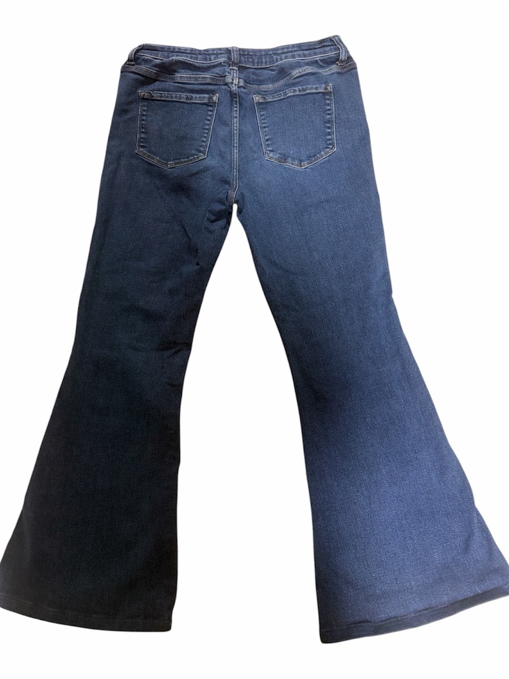 Vervet Women’s Blair Bell Bottom Jeans Medium Wash Size 31 - Picture 6 of 6